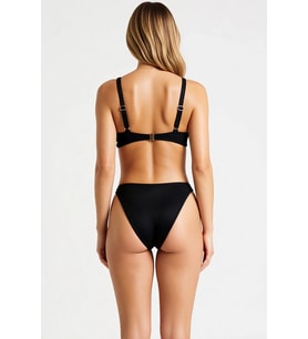Kadın Bikini Takımı Bralette Üst Slip Alt Normal Bel Dokulu Örme Kumaş Geniş Askılı Büzgülü Yaka
