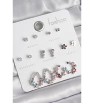 pilelistore Pirinç Gümüş Renk Zirkon Taşlı Damla Model Çiçek Detay 7 Çift Kadın Küpe Seti - TJ-BKP10