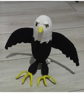 Kara Kartal Amigurumi Oyuncak