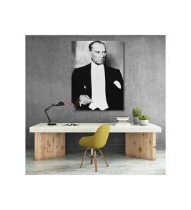 Siyah Beyaz Karizmatik Atatürk Görseli Kanvas Tablo Dikey Duvar Tablosu Ev Ofis Dekoru