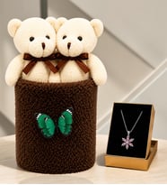 Peluş Saksıda Peluş Ayıcık Buketi ve Gerçek Pembe Ametist Taşlı Lotus Kolye Kadına Sevgiliye Hediye
