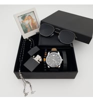 Kişiye Özel Çerçeveli Özel  Kutuda Zippo Çakmak& Gold Power Saat Seti & Güneş Gözlüğü  (füme) &Cüzdan & Siyah Cam Tesbih Hediye Seti