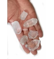 Doğal Kristal Kuvars Piramit Uçlar 100g Sağlıklı ve Enerji Dolu Takı ve Dekor