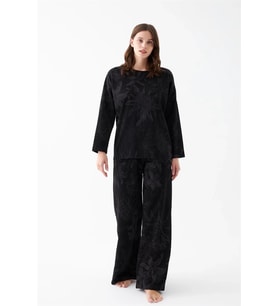 Kadın Oversize Siyah Çiçek Desenli Pamuklu Kalın Pijama Takımı