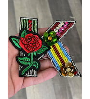 9X10 CM KIRMIZI GÜL BONCUK PAYET TAŞ İŞLEME K HARFİ APLİKE ARMA DİKİŞ AKSESUARI