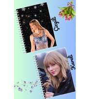 Taylor Swift defter seti 2 adet A4 boyutu 21*30 çizgili + kareli 60 syf