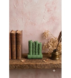 Vintage Kitaplar 3'lü Mum - Mumelia Candles Doğal Soya, El Yapımı, Dekoratif - Zümrüt Yeşili