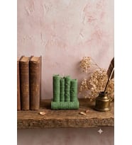 Vintage Kitaplar 3'lü Mum - Mumelia Candles Doğal Soya, El Yapımı, Dekoratif - Zümrüt Yeşili