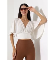 Şiir Nola Kadın Kruvaze Volan Kollu Ajur Jakarlı Crop Top & Bluz & Penye Bluz - Ekru (Ekru)