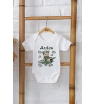 Pia Baby Premium %100 Pamuk İsme Özel Erkek Bebek Çıtçıtlı Body 5000-16 (Ekru)