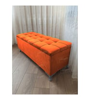 Çizgi Kapitoneli Sandıklı Puf  110 cm Gümüş Ayak (Çok Renkli)