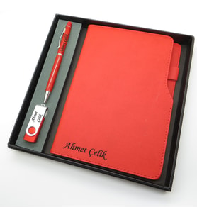 Signator® Codex  N167 Kişiye Özel Defterli Set - İsme Özel Kırmızı Kalem + İsme Özel Kırmızı Defter + İsme Özel 32 GB Usb Bellek İsme Özel Kutusunda Hediyelik Set (Karışık)
