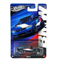 BMW Silver Series 4/5 - Hot Wheels BMW M4 (1/64)