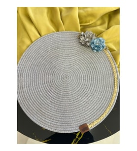 DecoHandy 39cm Çiçekli Jüt Örme Supla Amerikan Servis