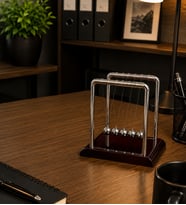 Newton Denge Topları 15 cm – l Masaüstü Dekoratif Ofis Aksesuarı
