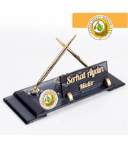 Kurumlara Özel Logo Baskılı Masa İsimliği Elit Kristal Ofis Masaüstü İsimlik