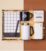 Ahşap Kutuda Özel Premium Hediye Seti - Şık Termos, Defter, Kalem, Filtre Kahve, Powerbank