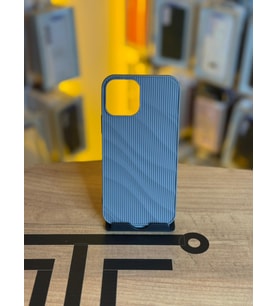 iPhone 12 Uyumlu Kaymaz Tırtıklı Dokulu Mat Kılıf (Gri)