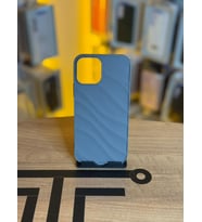 iPhone 12 Uyumlu Kaymaz Tırtıklı Dokulu Mat Kılıf (Gri)