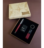 Metal Bordo Roller Kalem - İsme Özel Bordo Kalem Çakmak Ve Anahtarlık & Kişiye Özel 3'Lü Hediye Seti / Kişiye Özel Vip Hediye Seti