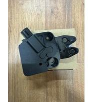 Honda Civic FC5 Bagaj Kilit 2016-2021 74851-TEA-003