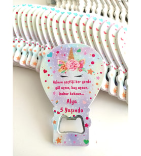Kız Bebek Doğum Günü Balon Açacak Magnet