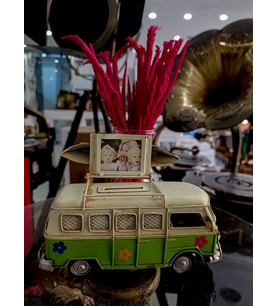 Dekoratif Metal Minibüs Çerçeveli ve Kumbaralı
