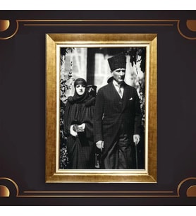 Özel Seri Paspartulu Çerçeveli Atatürk Tablo l658 (Gold)