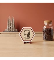 Modern Atatürk Portresi Masaüstü Dekoru, Çalışma Alanlarına Karakter Katan Butik Aksesuar 10x10 cm, Pudra