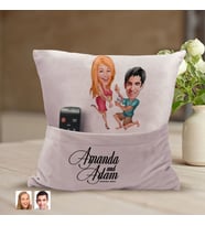 BK Gift Kişiye Özel Sevgililer Karikatür Tasarımlı Organizer Kumanda ve Atıştırmalık Cepli Pembe Kırlent Yastık-19 Arkadaşa Hediye, Cepli Yastık