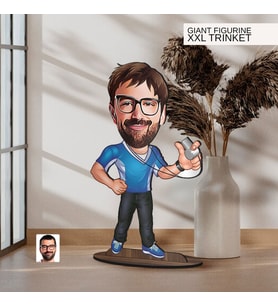 BK Gift Kişiye Özel Antrenör Karikatürlü Büyük Boy Ahşap Biblo-1, Arkadaşa Hediye , Sevgiliye Hediye, Kişiye Özel Biblolar