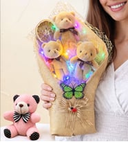 Büyük Boy Renkli LED Işıklı Peluş Ayıcık Buketi & Pembe Peluş Anahtarlık Seti