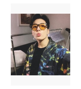 Jk / Jeon Jungkook Amerikan Müzik Ödülü Tablo Ahşap Poster Dekoratif Kod445