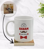 BK Gift Kişiye Özel Yakışıklı Babam Tasarımlı Beyaz Kupa Bardak ve Ahşap Bardak Altlığı Hediye Seti