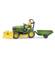 Bruder John Deere Çim Biçme Traktörü Ve Bahçıvan BR62104