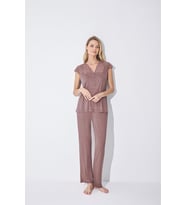 Monamise Kadın Yakası Kolu ve Omzu Dantelli Önü Düğmeli Pijama Takımı 18509 