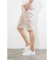 Erkek Kargo Yandan Cepli Esnek Kumaş Slim Fit Kapri Şort (Bej)