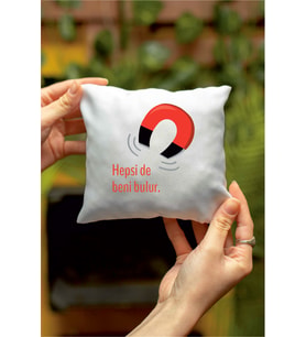 Hepsi de Beni Bulur Tasarımlı Dekoratif Mini Yastık
