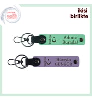 Doğum Gününe Hediye, Ayyıldız ve Türkiye Temalı Kişisel İsimli 2’li Anahtarlık Takımı, Yeşil-Mor
