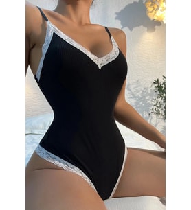 Kadın Beyaz Dantel Işlemeli Siyah Tulum Gecelik H110537