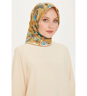 37 Armine Sura İpek Eşarp 9227D