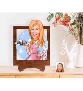 BK Gift Kişiye Özel Kadın Aşçı Karikatürlü Ahşap Standlı 3D Biblo-4 (Beyaz)
