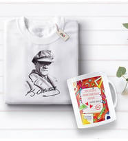 BK Gift Kişiye Özel Öğretmenler Günü Tasarımlı Kupa Bardak ve Atatürk Baskılı Tişört Hediye Seti- 1-2, Öğretmene Hediye, Öğretmenler Günü, 100. Yıl Hediyesi