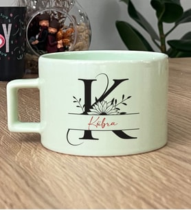 Kişiye Özel Ayçiçek K Harfli Hediye Pastel Fincan İsme Özel İsimli Yazılı (Yeşil)