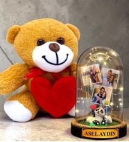 Kişiye Özel Yazılı 3 Fotoğraflı Led Işıklı Pandalı Fanus ve Kalpli Peluş Ayıcık Hediye Seti