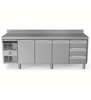 Electrolux Professional Endüstriyel Soğutmalı Tezgah, Sırtlı, "heavy Duty", Aısı304, -2°/+10°c, Dijital, Tropikal - 590 Lt, 3 Kapılı + 3x? Çekmeceli EH4H3AAAC