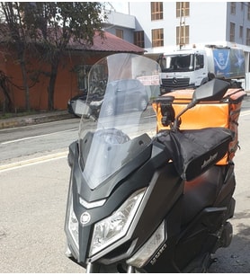 MOTOCAM Yuki T9 strom 125 Ön Cam 2021-2026 Model 62cm Şeffaf Renkli 4mm