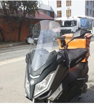 MOTOCAM Yuki T9 strom 125 Ön Cam 2021-2026 Model 62cm Şeffaf Renkli 4mm