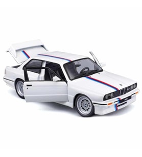 S00021100 1/24 Model Araç M3 1988 (E30) adet fiyatıdır