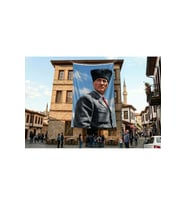 Kalpaklı Atatürk Portresi Poster Bayrak Premium Raşel Kumaş ATA81
